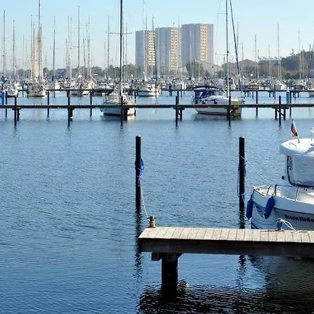 Apartamento Suedstrandwohnung Mit Balkon Burgtiefe auf Fehmarn
