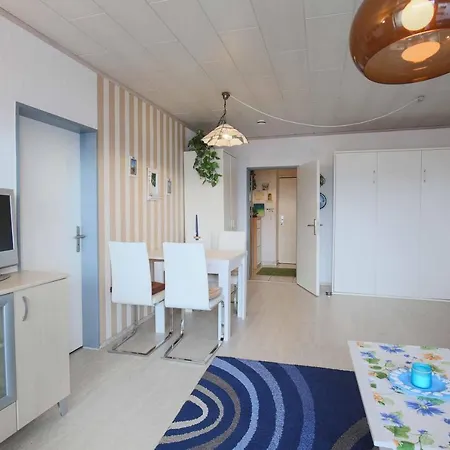 Suedstrandwohnung Mit Balkon Apartamento *